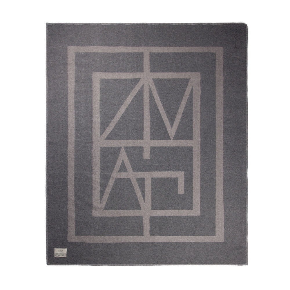monogrampeittoharmaa1_10825.jpg