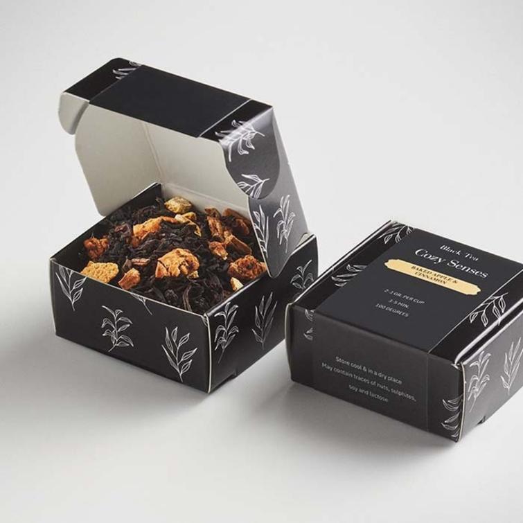 2 Zen-teetä ja suklaalevy lahjapakkaus