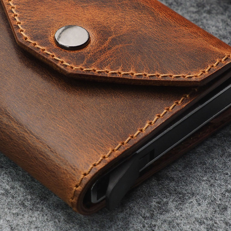 RFID-lompakko satulanahkaa