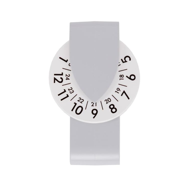 Kotimainen parkkikiekko aurinkolippaan