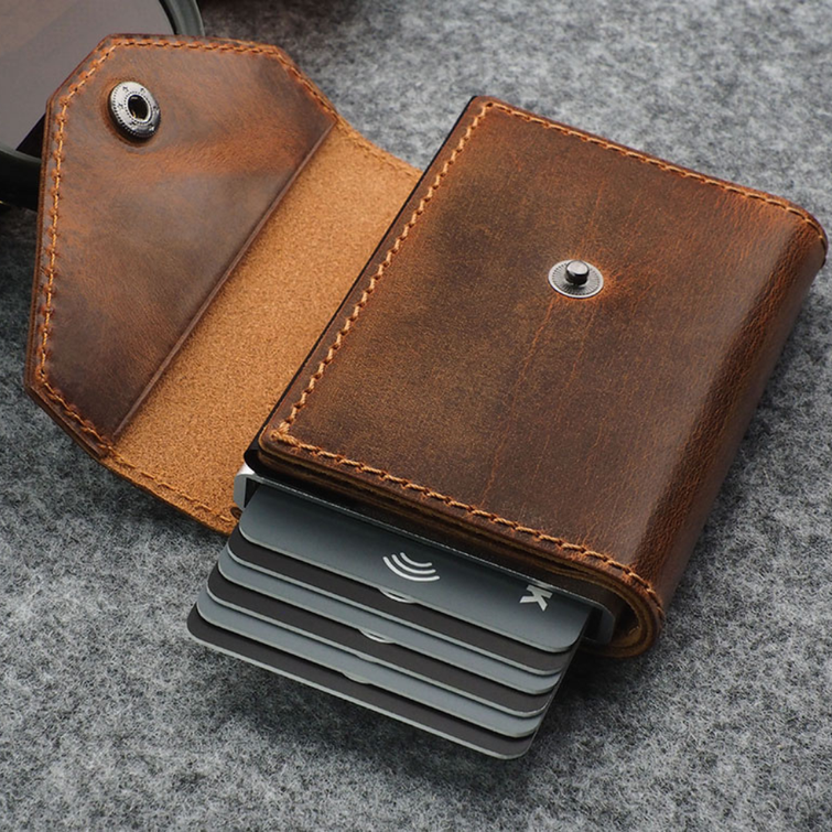 RFID-lompakko satulanahkaa