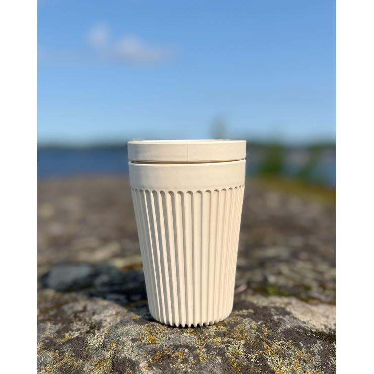 Kotimainen kestomuki (design Harri Koskinen)